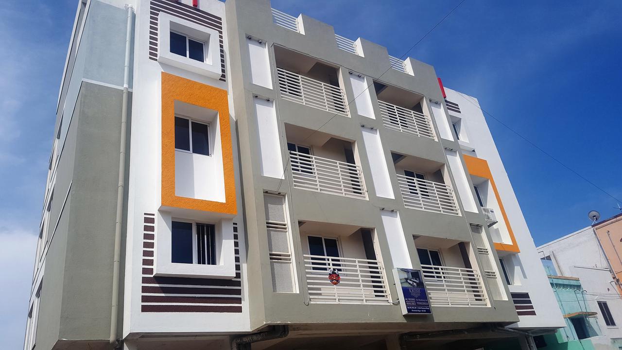 Krish Rooms And Stay Madras Buitenkant foto