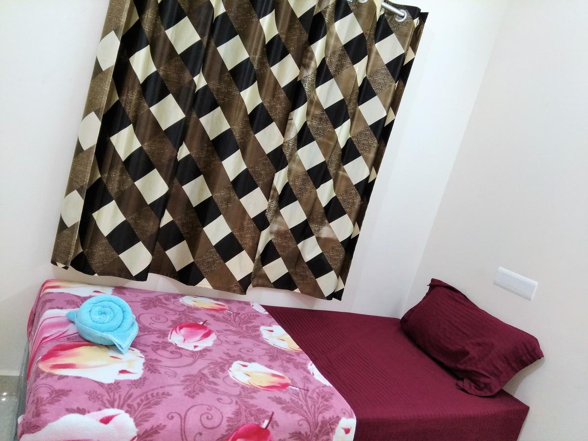 Krish Rooms And Stay Madras Buitenkant foto